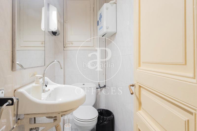 Foto 72d777d8-59ea-46e3-b3f3-b3706601bc27. Miete büro mit heizung in Dreta de l´Eixample Barcelona