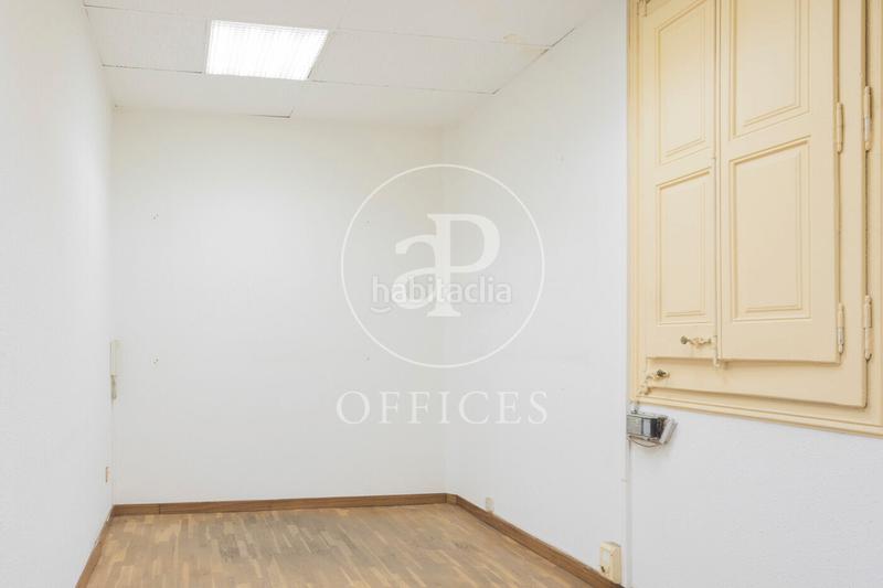 Foto 0ed53573-e238-42c7-b0b6-2c9f3256d0fe. Rent office space with heating in Dreta de l´Eixample Barcelona
