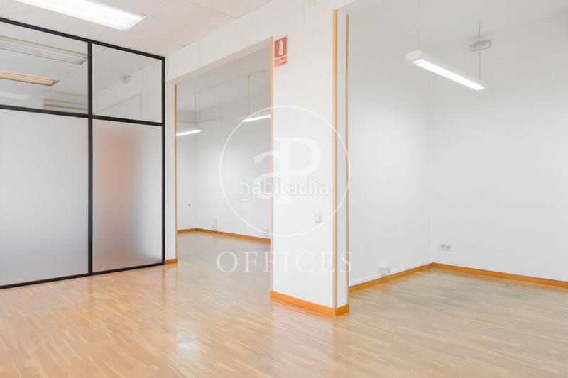 Foto 3c297149-4add-435d-b9cd-b24cdf6fc701. Rent office space with heating in Dreta de l´Eixample Barcelona
