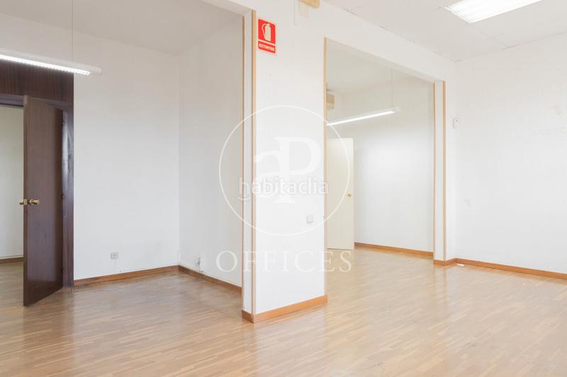 Foto 728cb33b-9ecf-4bea-9efe-b50d65b0ac27. Rent office space with heating in Dreta de l´Eixample Barcelona