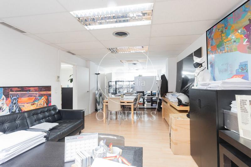 Foto 39237b59-fc80-40ff-959b-4da8aff4b5a8. Lloguer oficina amb calefacció a Sant Gervasi - Galvany Barcelona
