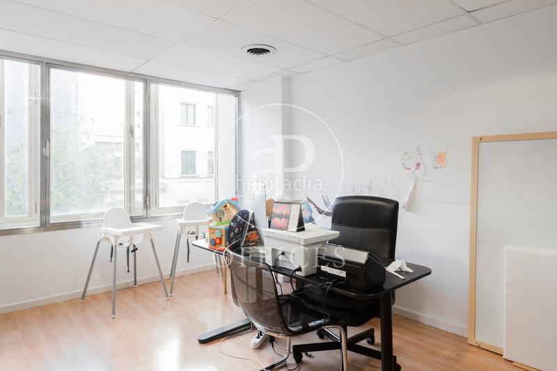 Foto 9f75009f-87b2-4ada-a5b4-437de6857b4d. Location bureau avec chauffage dans Sant Gervasi - Galvany Barcelona