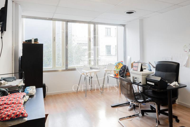 Foto a2b33adf-01fb-47e7-b825-03171ab24c2c. Location bureau avec chauffage dans Sant Gervasi - Galvany Barcelona
