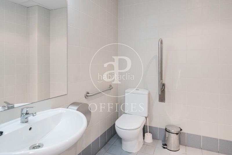 Foto c6539231-c835-45ec-986a-fe49c75631c5. Miete büro mit heizung in La Marina del Prat Vermell Barcelona