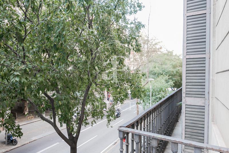 Foto 9f5d5487-c0db-48e6-ab31-902928df31d8. Rent office space with heating in Dreta de l´Eixample Barcelona