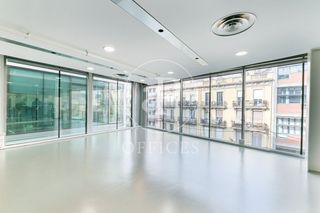 Miete Büro  Carrer de pujades. Oficina en alquiler en poblenou