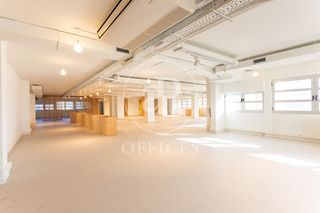Rent Office space  Av. de cornellà. Oficina en alquiler en esplugues de llobregat