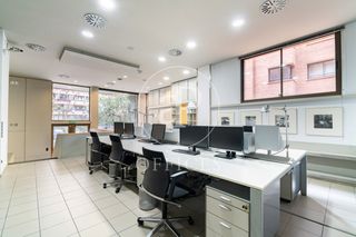 Miete Büro  Plaça d'eguilaz. Oficina en alquiler en plaza eguilaz