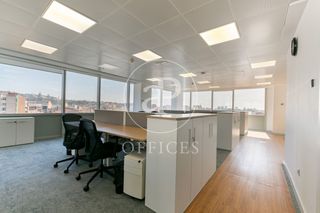 Miete Büro  Carrer de tarragona. Oficina en alquiler en calle tarragona