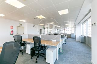 Miete Büro  Carrer de tarragona. Oficina en alquiler en calle tarragona