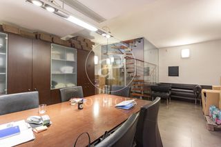 Bureau  Carrer de sèneca. Oficina en venta en calle séneca