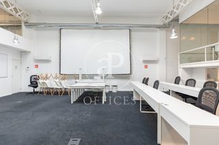 Miete Büro in Dreta de l´Eixample. Oficina en alquiler en diputación