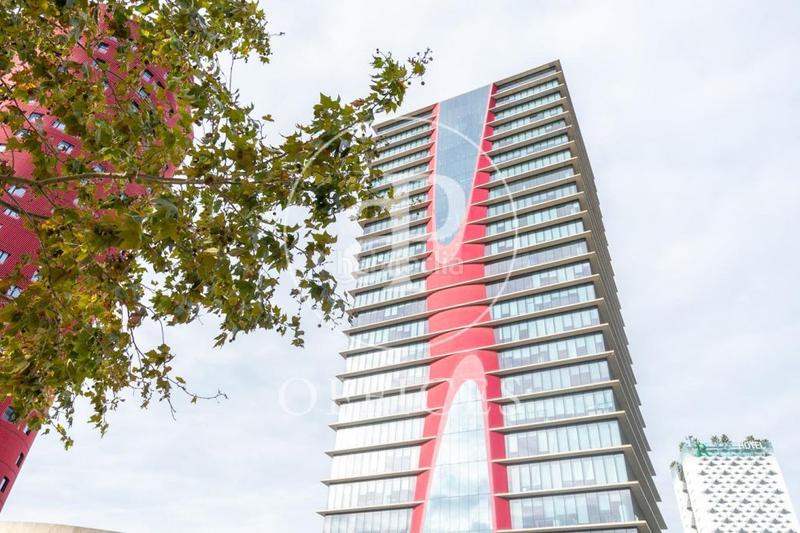 Foto fa720c34-f7ba-4c31-afb4-b3eb5f600c7c. Location bureau avec chauffage dans Barri de les Corts Barcelona