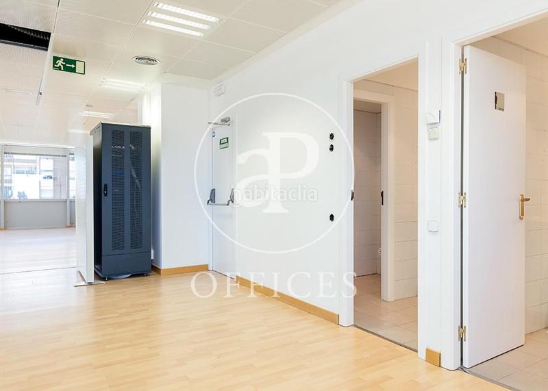 Foto 392ed6da-d9d5-4248-8fa8-138930a1d814. Alquiler oficina  en alquiler en calle tarragona en Barcelona