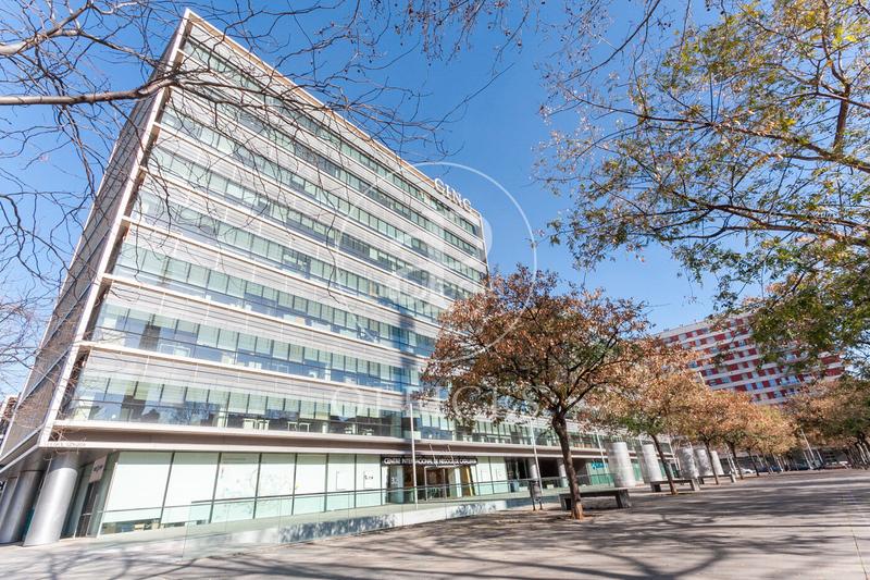 Foto 4f59bdd3-e674-4418-90a0-2efde56eee69. Lloguer oficina amb calefacció a Besòs - Maresme Barcelona