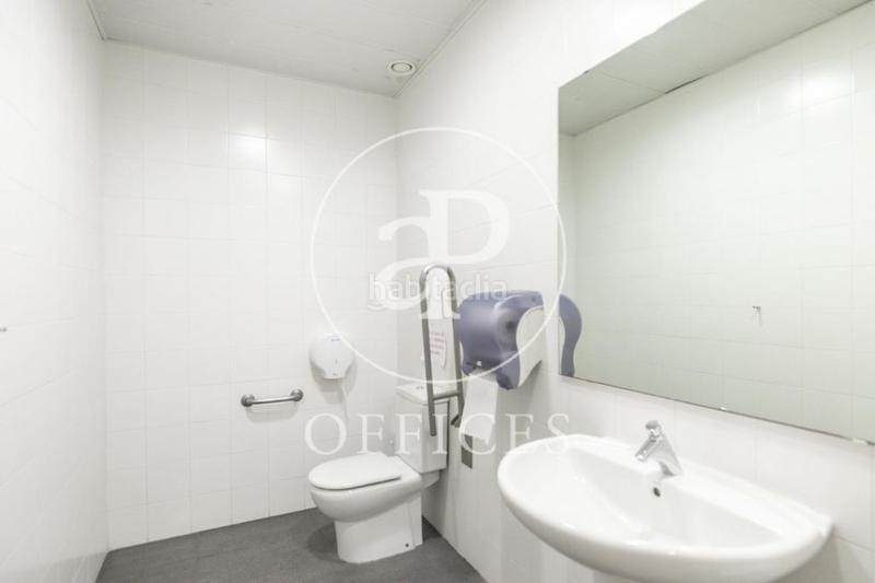 Foto 1fb25c48-a4c3-490f-a480-5914d3db7220. Miete büro mit heizung in Besòs - Maresme Barcelona