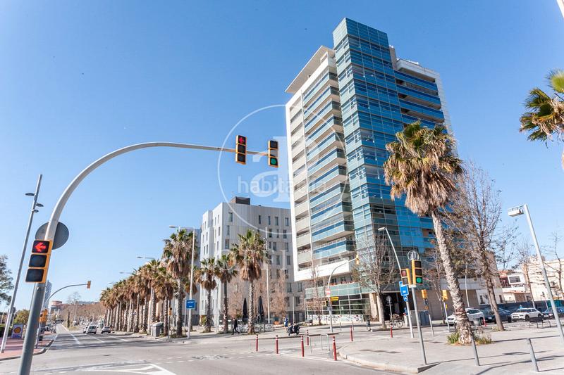 Foto 2eeb215c-1262-4d03-8362-4b64ec687e3a. Miete büro mit heizung in Besòs - Maresme Barcelona