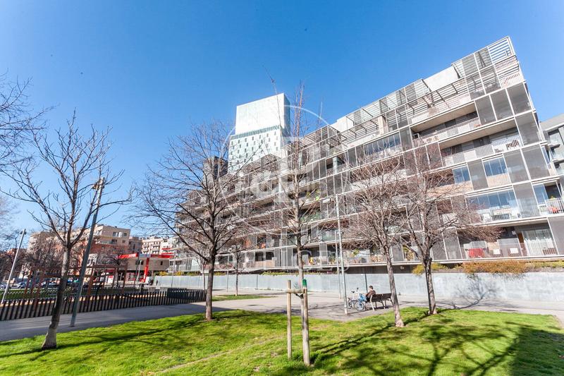 Foto 5b7d7cea-5350-4573-ad62-9c5ca04b924a. Miete büro mit heizung in Besòs - Maresme Barcelona