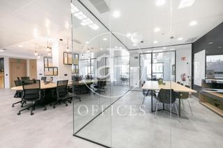 Location Bureau  Carrer de ramon turró. Oficina en alquiler en poblenou