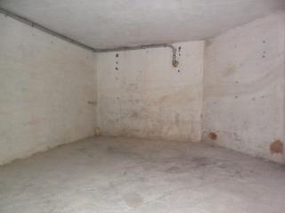 Aparcament cotxe a Akilino arriola kalea 23. Zona iglesia