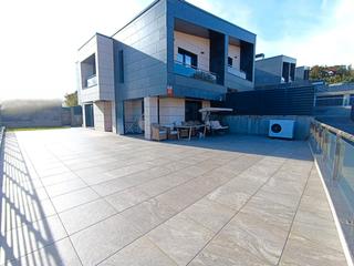 Doppelhaus in Área Romántica. Adosado playa