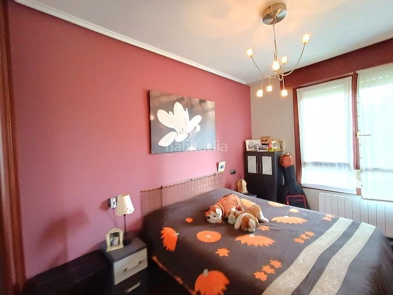 Foto 1f48ab35-5b50-4cee-a04b-c466d42cdd8a. Piso zona iglesia en Sopela