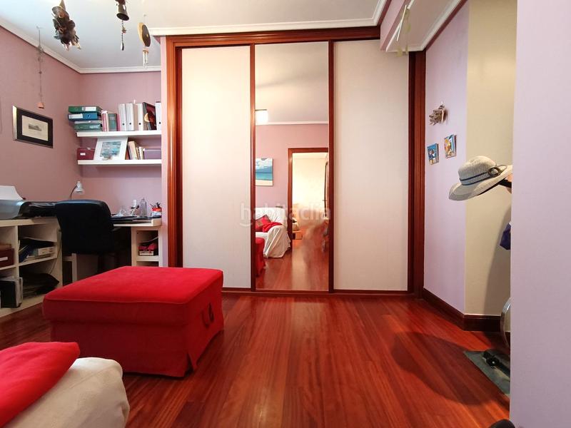 Foto f492e14d-f2d0-4a75-8817-84169ff6c7bd. Piso zona iglesia en Sopela