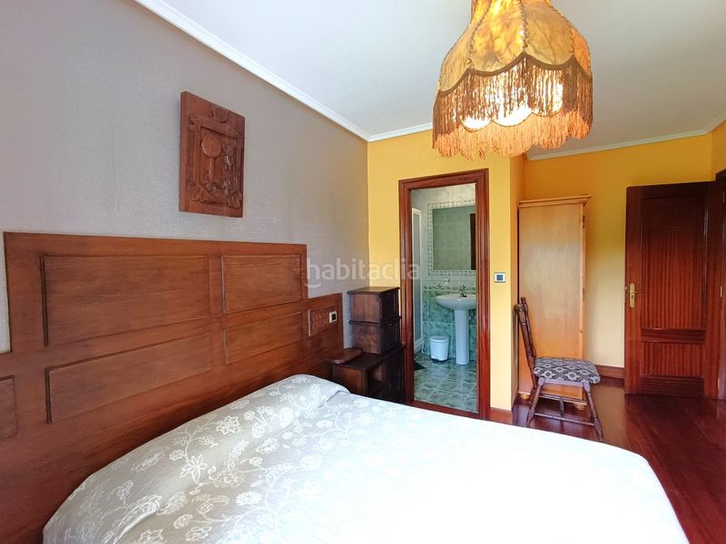 Foto 10e495f3-a2dd-407b-8129-84eacbeb6df0. Casa amb xemeneia calefacció a Barrika