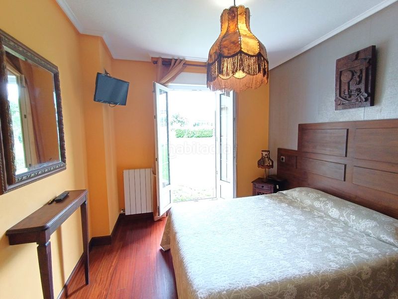 Foto 5d58db50-2b28-496a-a37f-d59c71085d47. Casa amb xemeneia calefacció a Barrika