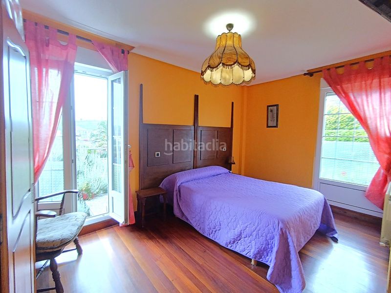 Foto 803a9852-3496-4423-b9a7-ebaae91f7238. Casa amb xemeneia calefacció a Barrika