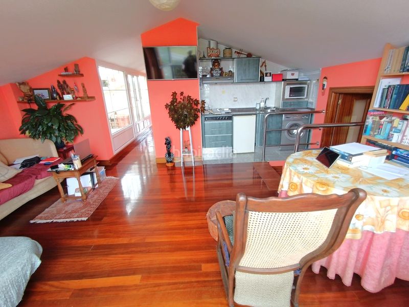 Foto bd50d04e-e915-4e88-8d03-86876fb16e6c. Casa amb xemeneia calefacció a Barrika