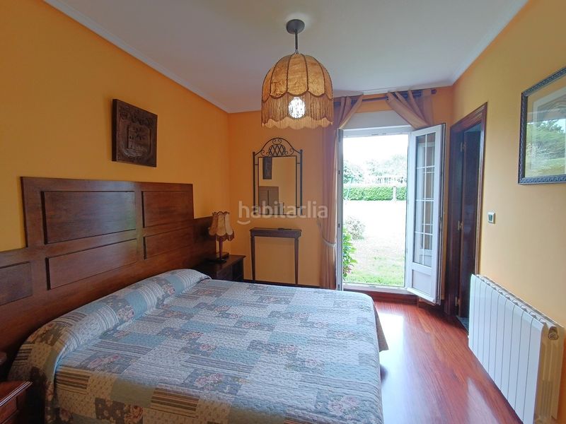 Foto c69cb583-4397-4e9c-8077-30e20147297e. Casa amb xemeneia calefacció a Barrika
