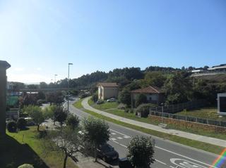 Parking voiture  Loiola ander deuna kalea. Lonja cerrada