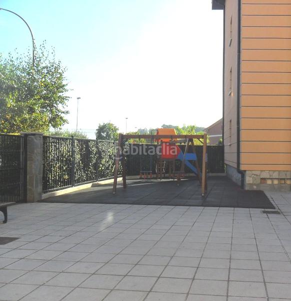 Foto 641bd867-49f7-419d-bcb0-ebbe53c2de8f. Miete autoparkplatz in Sopelana