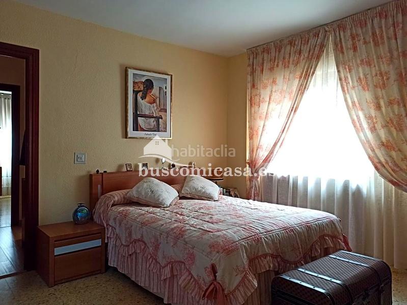 Foto 305de125-037c-4300-8569-0665ededcea0. Etagenwohnung mit heizung in Hospital Jaén