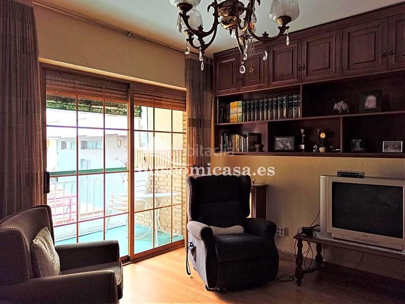 Foto 784002d4-eb35-41f9-8d6e-de4f076dacab. Etagenwohnung mit heizung in Hospital Jaén