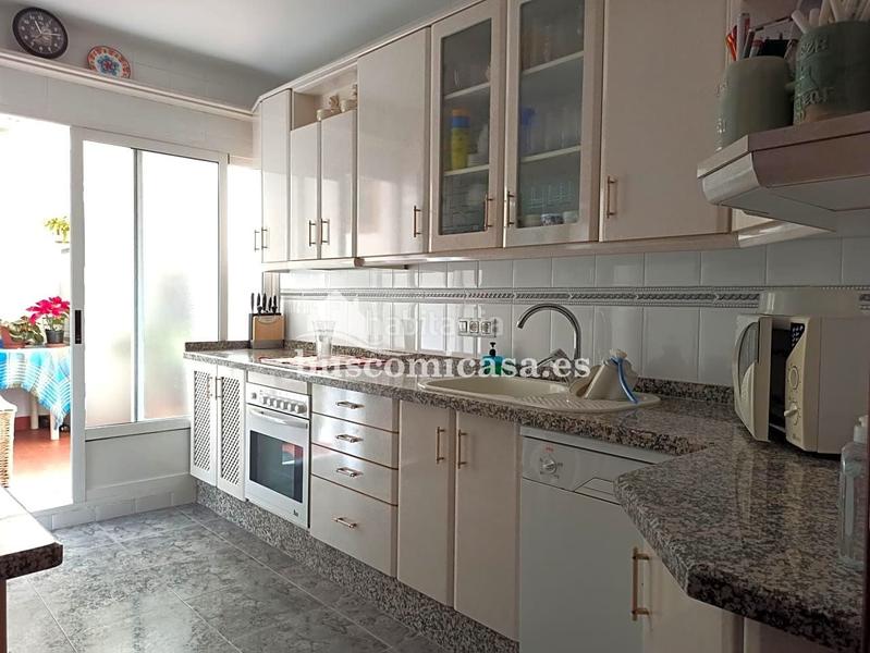 Foto 828cc0c1-9e63-4dab-98de-9aa15b5a0269. Etagenwohnung mit heizung in Hospital Jaén