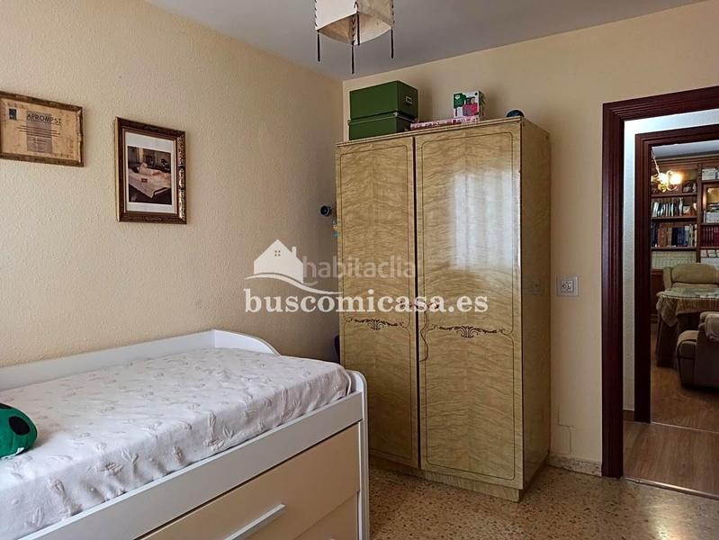 Foto d702fcbb-8f57-4d38-81eb-97a87042c16f. Etagenwohnung mit heizung in Hospital Jaén