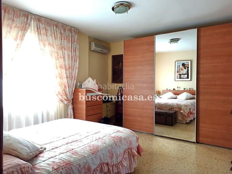 Foto f317da8c-93ea-4b0d-ab2e-1ce2404a702e. Etagenwohnung mit heizung in Hospital Jaén