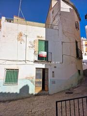 Casa a Bahondillo 9. Oportunidad de buena casa cerca del ayuntamiento