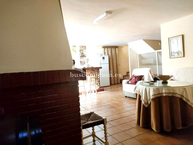 Foto b6a62145-79fc-4014-992c-3bb7ffa2c316. Casa amb aparcament a Mengíbar