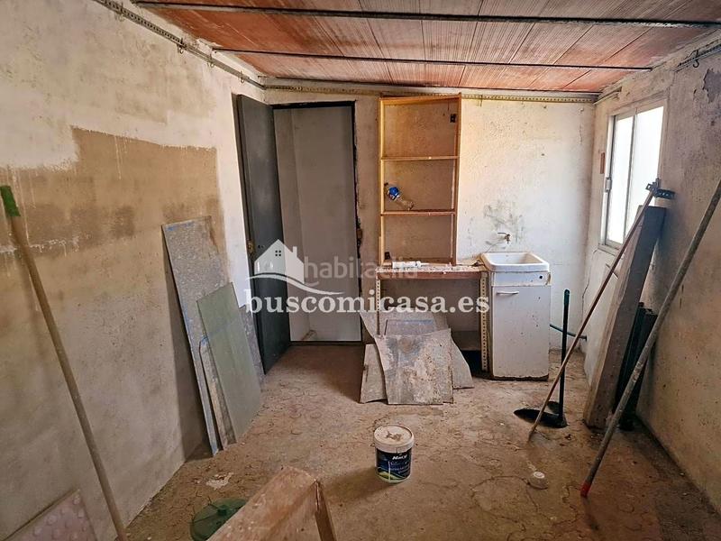 Foto 21fc1197-9057-42e7-8bdf-28666547f4e7. Casa adossada a Ctra. Circunvalación - La Magdalena Jaén