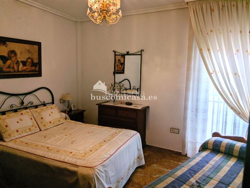 Foto f47493c1-078a-48df-8bac-899869ae011c. Casa a schiera con riscaldamento parcheggio in Santa Isabel Jaén