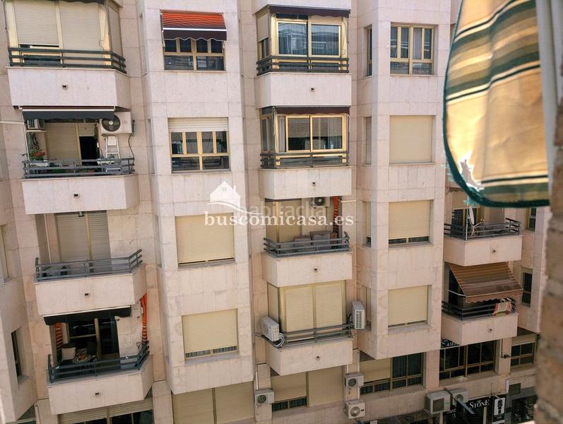 Foto 1831e6c1-ce78-4e1e-8228-8b026a2b3bd9. Pis amb calefacció aparcament a Avda de Madrid - Pº de la Estación Jaén