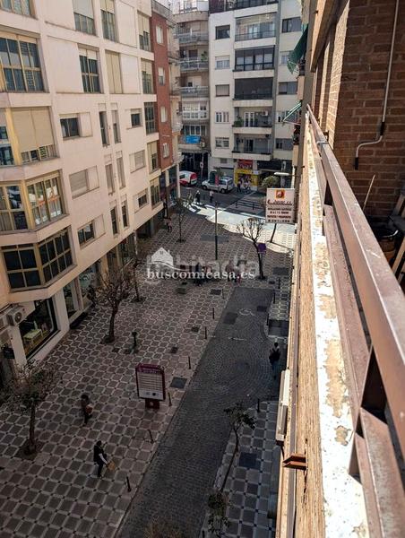 Foto aea39f9d-f614-4f65-a099-8b17a1cd9d54. Pis amb calefacció aparcament a Avda de Madrid - Pº de la Estación Jaén