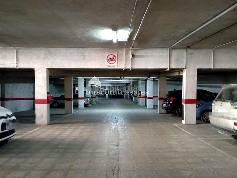 Foto b6279553-8518-4ad3-a4aa-82514c8bbd2a. Posto auto in de madrid 37 in Avda de Madrid - Pº de la Estación Jaén