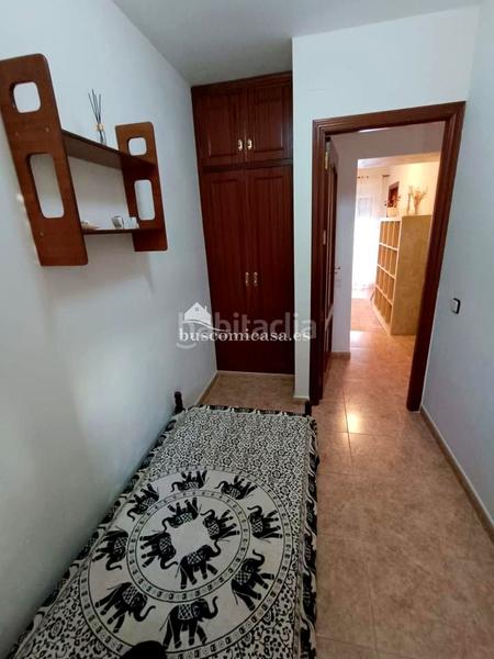 Foto 28bd7a84-c50a-4f28-b77e-4d66dc4430e0. Casa adossada a Ctra. Circunvalación - La Magdalena Jaén