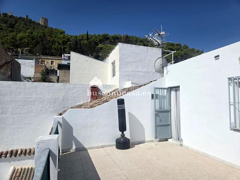 Foto 59628cde-6dfb-4b26-82ef-f284e8c1c1a2. Casa adossada a Ctra. Circunvalación - La Magdalena Jaén