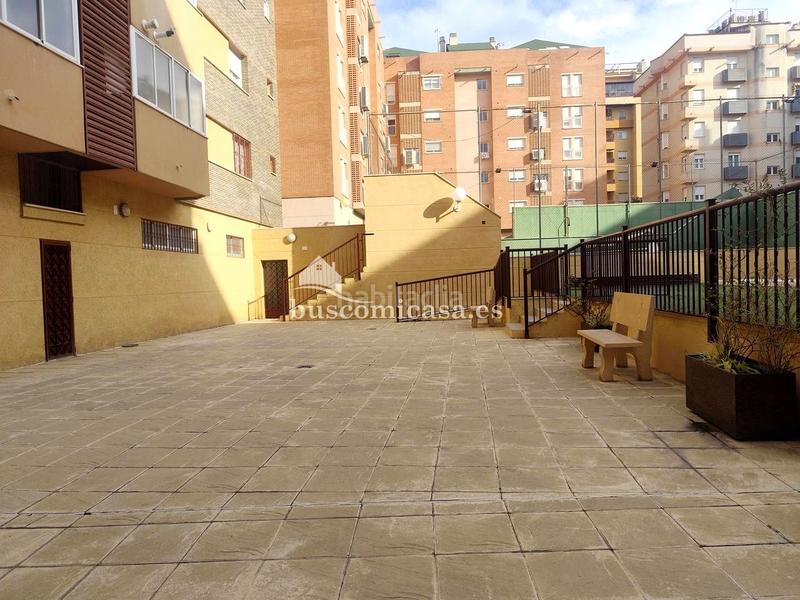 Foto 3a754b80-7df5-4400-bae3-ff6d1d321473. Flat with parking pool in Renfe - Bulevar 1ª y 2ª Fase Jaén