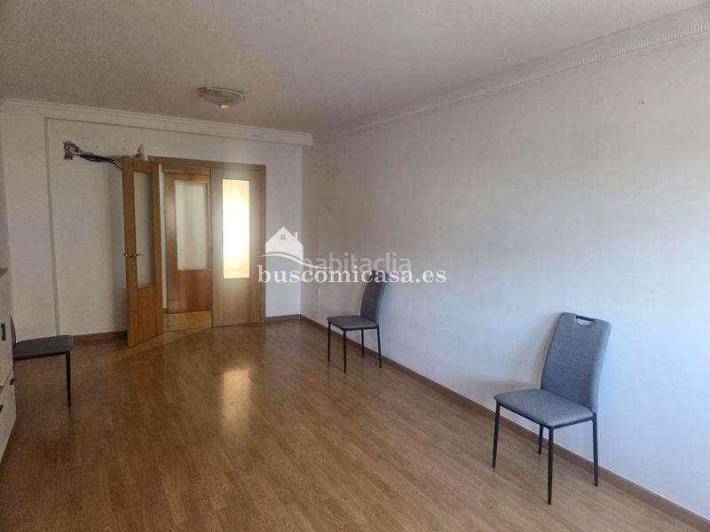 Foto 6e2c2cae-f078-41ee-a201-cc091627e741. Flat with parking in Mancha Real